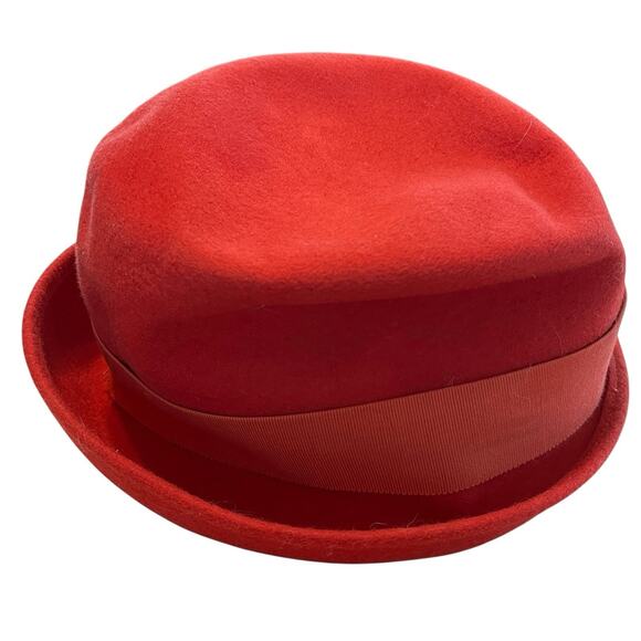 Zephyr Cloche Hat Vintage Felted Fur or Wool Women Size 6 3/4 Red Librarian Chic - Picture 5 of 10